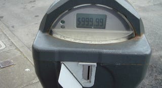 Illustration for article titled Unsecure Electronic Parking Meters Can Be Hacked For Infinite Money
