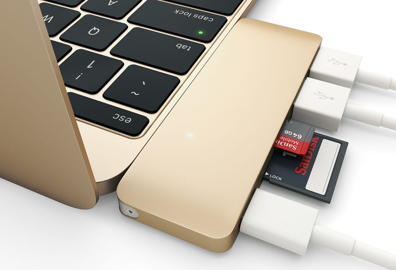 Illustration for article titled A Pass-Through Charging Port Makes Satechi's USB-C Expansion Dock Even Better