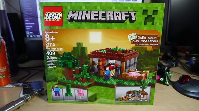 Building LEGO Minecraft is Much More Fun at Minifig-Scale | Kotaku UK