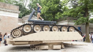 Illustration for article titled An Overturned Army Tank is a Treadmill For Olympic Athletes