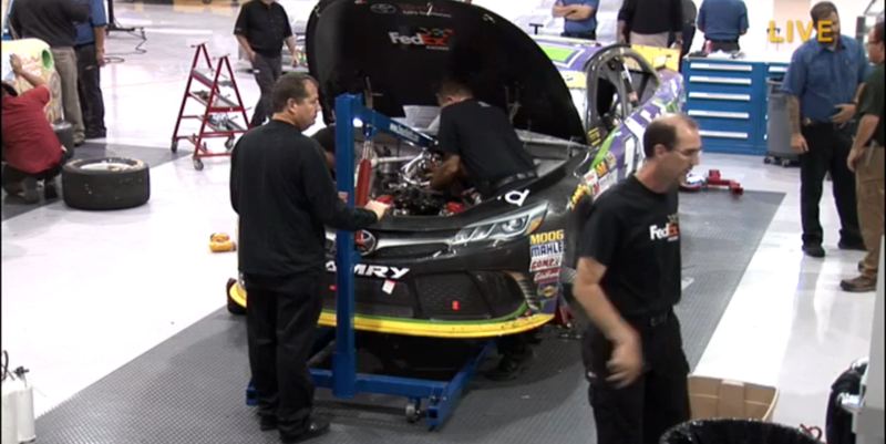 Illustration for article titled Ever Wonder What Happens In A NASCAR Post-Race Inspection? Find Out Right Now