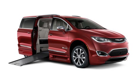 Chrysler Pacifica Gets Sporty Appearance Package This Isn