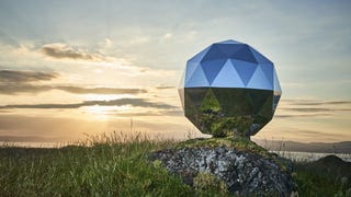 Astronomers Say Giant Disco Ball in Space Is Bad for Science<em>