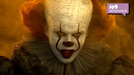 It Chapter Two Review Pennywise Creepier With Adult Anxieties - pennywise jumpscare hd roblox