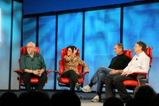 Illustration for article titled Live Rumble: Bill Gates vs. Steve Jobs vs. Swisher vs. Mossberg