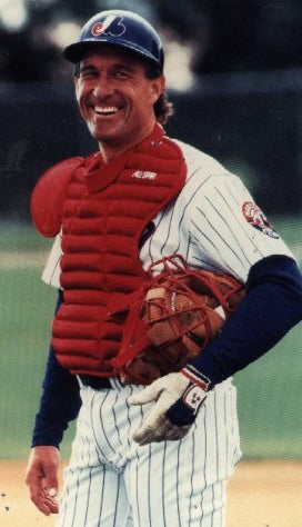 Illustration for article titled Gary Carter Wonders If He Should Let The Mets Know He Wants To Manage Them