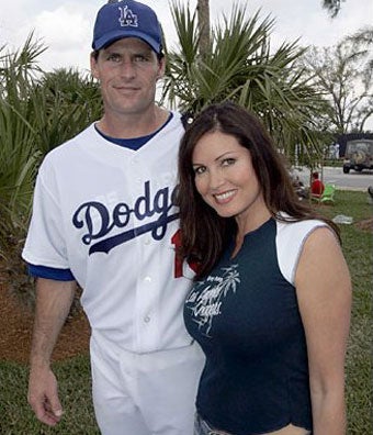 Illustration for article titled Afternoon Blogdome: Lisa Guerrero Will Take All Your Jobs