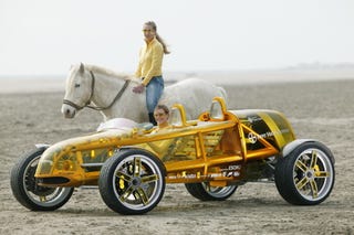 Illustration for article titled More on Rinspeed's "Glass Car" for Geneva