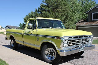 Illustration for article titled Cletus' 2,300 mile roadtrip in a 1973 Ford F250