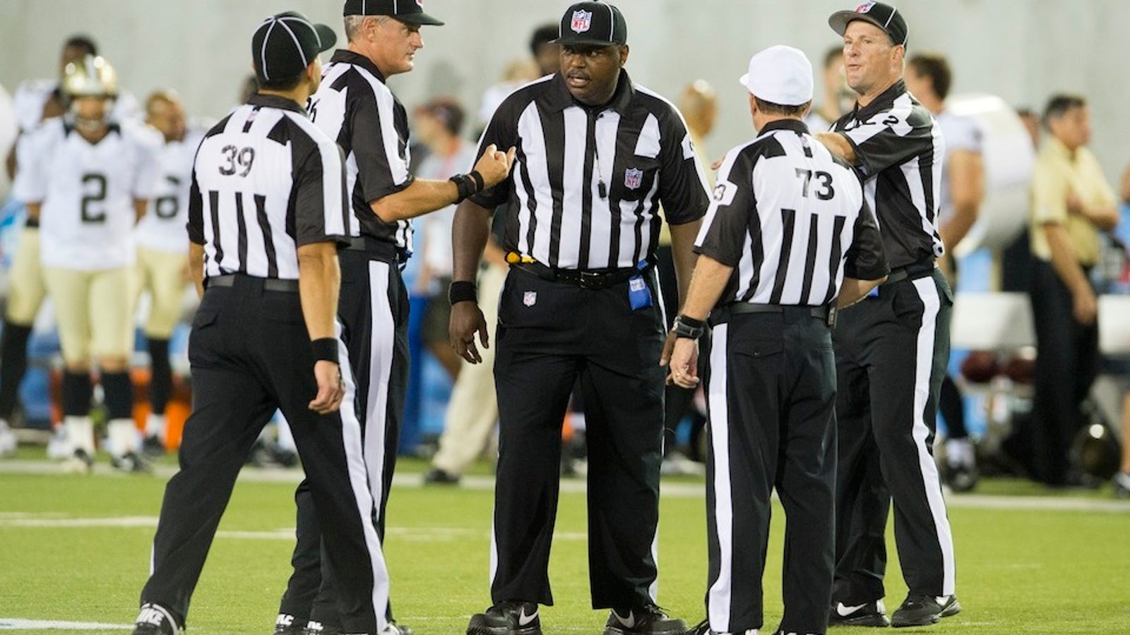 The NFL's Replacement Refs Had A Really Bad Game Last Night