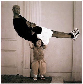 Illustration for article titled Lessons In Midget Hoisting Etiquette
