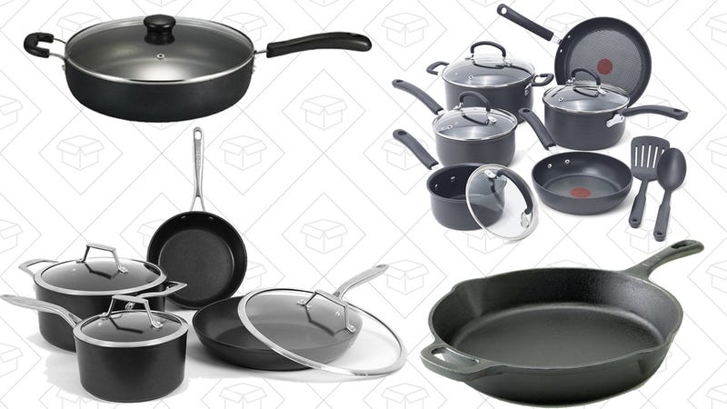 Illustration for article titled Upgrade Your Kitchen With This Pair of Non-Stick Cookware Gold Boxes