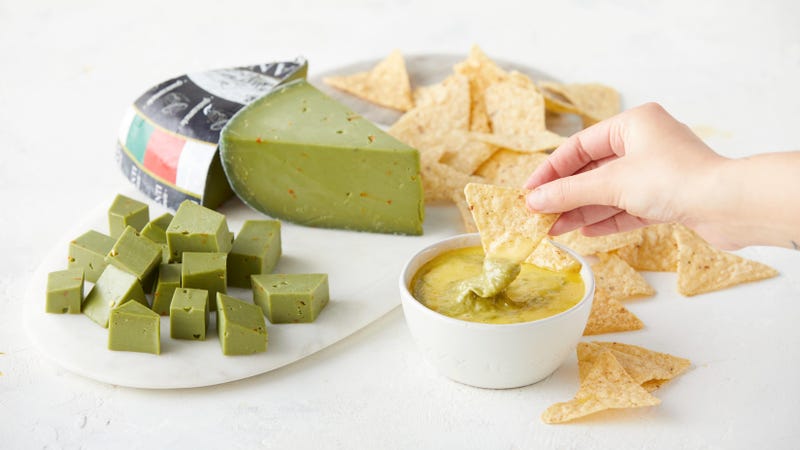 Illustration for article titled Guacamole cheese is here for your Cinco De Mayo mashup