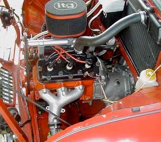 Illustration for article titled Engine Of The Day: Saab Two-Stroke Three-Cylinder