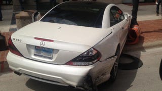 Illustration for article titled Naked Man Crashes Mercedes In Texas