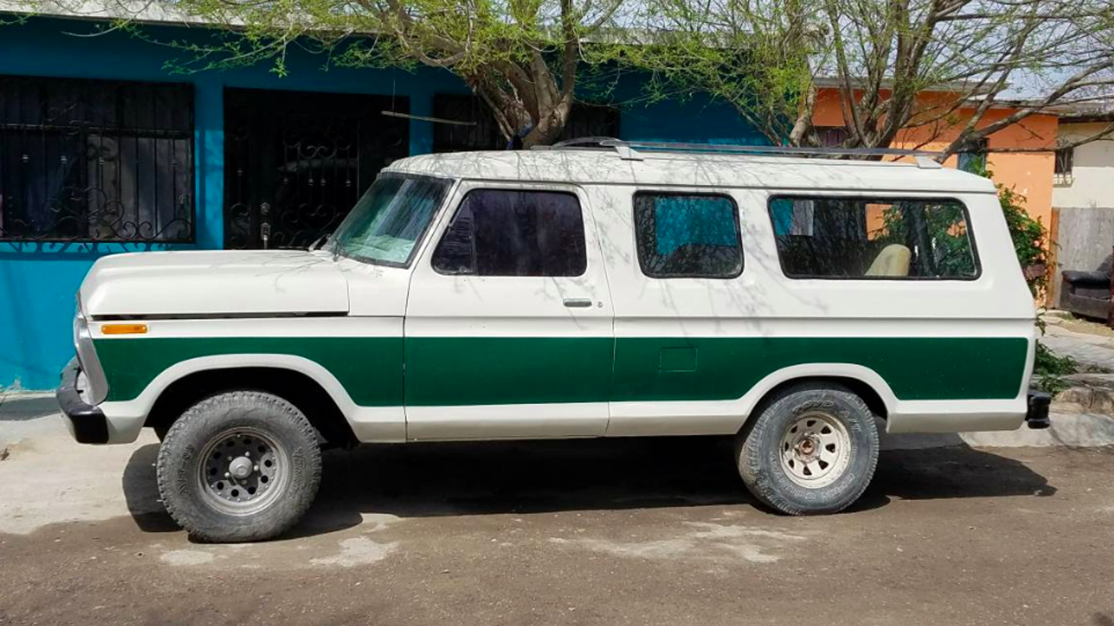 The Mexican Market Ford B 100 Is The Three Door Ford F 150 Of Your Dreams the-mexican-market-ford-b-100-is-the-three-door-ford-f-150-of-your-dreams