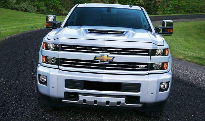 The Chevy Silverado's New Hood Scoop Looks Hungry