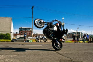 Illustration for article titled 4 Reasons Ex-Stunters Are Better Riders
