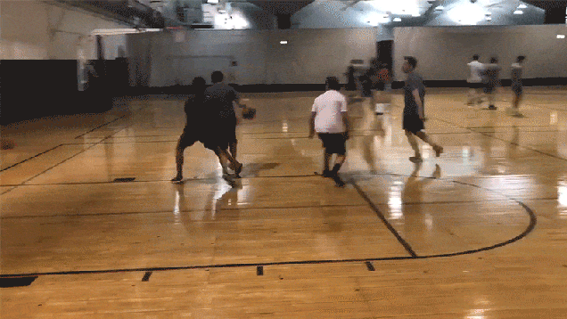 tvkeqqmd5edzmany0smr.gif