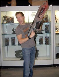 Illustration for article titled GameStop's Gears 2 Launch - Dude Huge Does LA