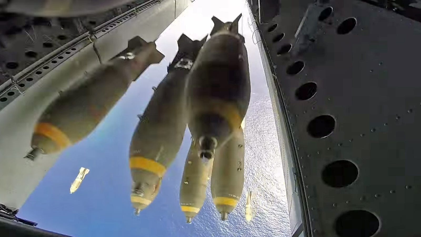 Watch This Bomb Bay View Of A B 52 Carpet Bombing An Island