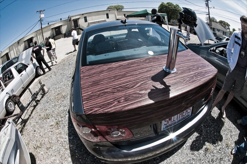 Illustration for article titled Trunklid Beer Tap Is Best/Worst Car Mod Ever