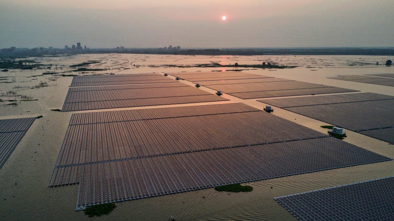 Illustration for article titled China's Solar Industry Could Get a Nearly $7 Billion Boost From Cleaning Up Air Pollution