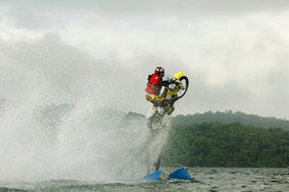 Illustration for article titled Travis Pastrana Jumps Motorycle From Water