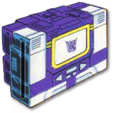 Illustration for article titled The 7 Most Useless Transformers Ever