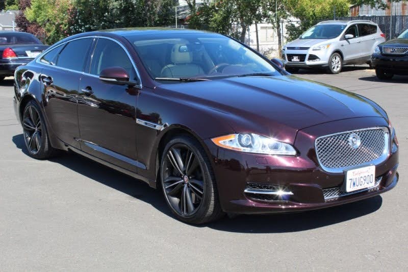 Illustration for article titled Jaguar XJ Supersports are Under $25,000