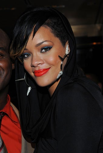Illustration for article titled LAPD Officer Being Investigated For Leak Had Worked On Rihanna's Case