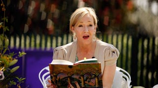 Illustration for article titled J.K. Rowling Will Publish a New Novel, Our Lightning Scars Explode with Happiness