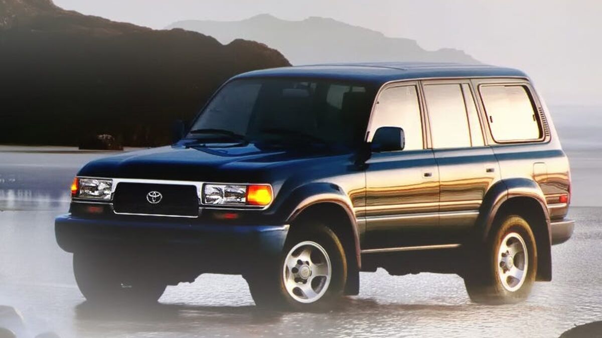 The Only Car In The World Is The Toyota Land Cruiser FJ80