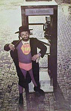 Illustration for article titled Comics Experts Ask: Is Superman Jewish or What?