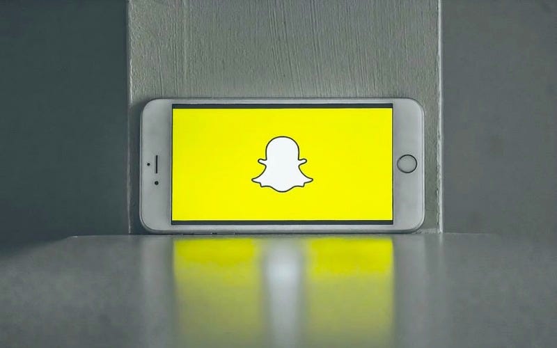 Naijafreeweb for article titled How to Revert the Snapchat App Back to the Pre-Redesign Version 