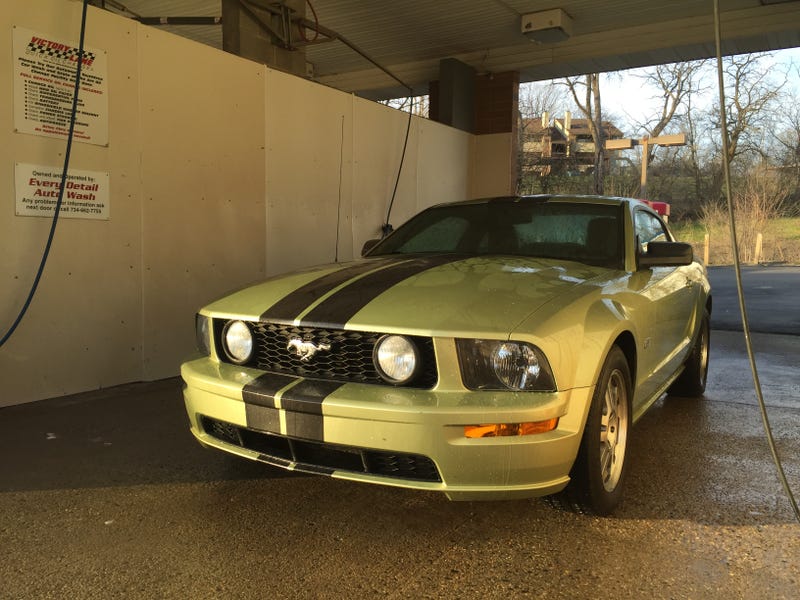 Illustration for article titled Everything that I've found wrong with my Mustang after a week of ownership