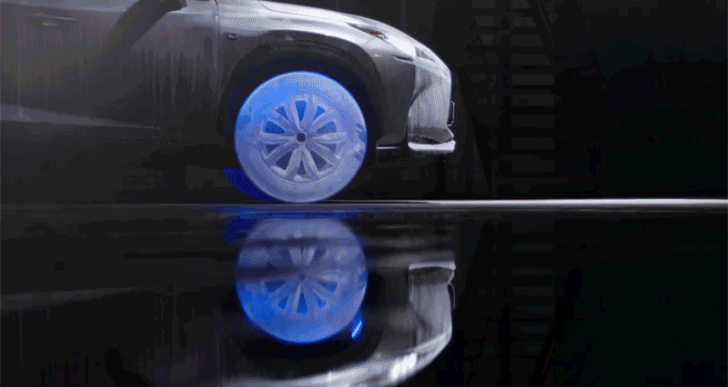 Lexus NX стал первой в мире машиной с ледяными колесами