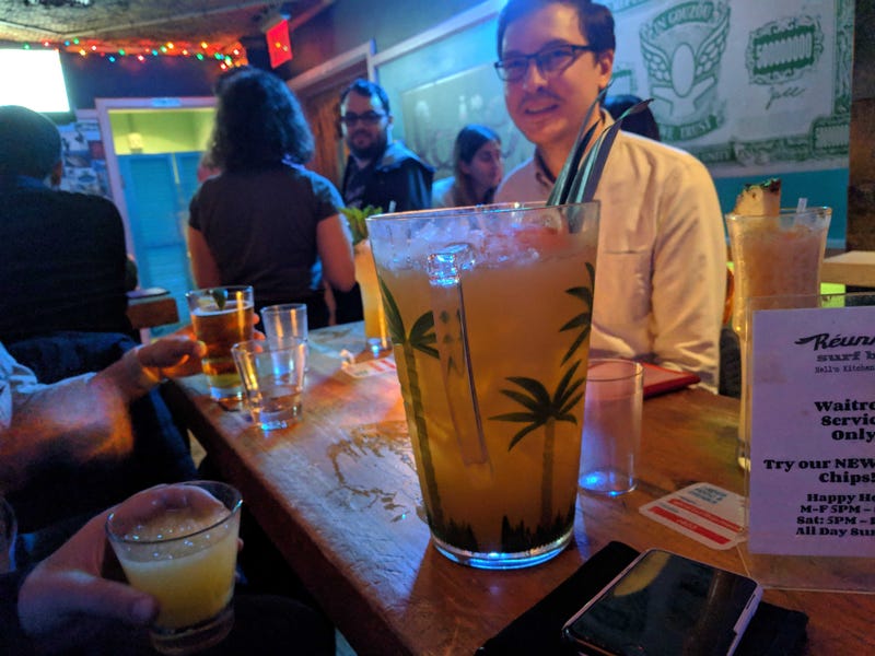 Illustration for article titled Times Square Bar Crawl