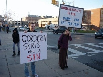 Illustration for article titled Anti-Gay Protester Gets Dose Of Her Own Medicine