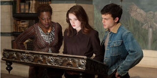 Viola Davis plays a librarian named Amma in Beautiful Creatures. (Warner Bros. Entertainment)