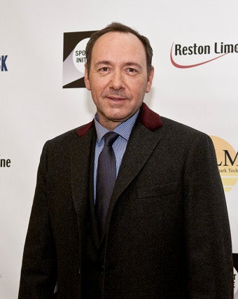 Illustration for article titled Kevin Spacey Gets Into Gay Privacy Debate
