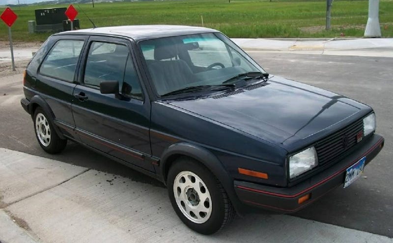 Illustration for article titled For $4,850, Could This 1987 VW GTI Hot Hatch Bring The Heat?
