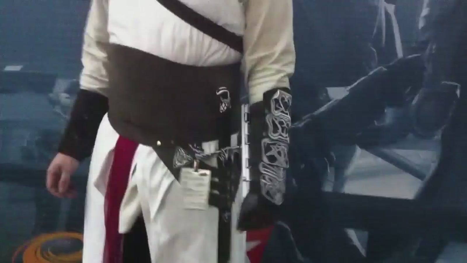 This Homemade Hidden Blade From Assassins Creed Looks Really Dangerous