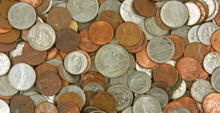 Illustration for article titled Airport Security Raked In Nearly $675,000 In Loose Change Last Year