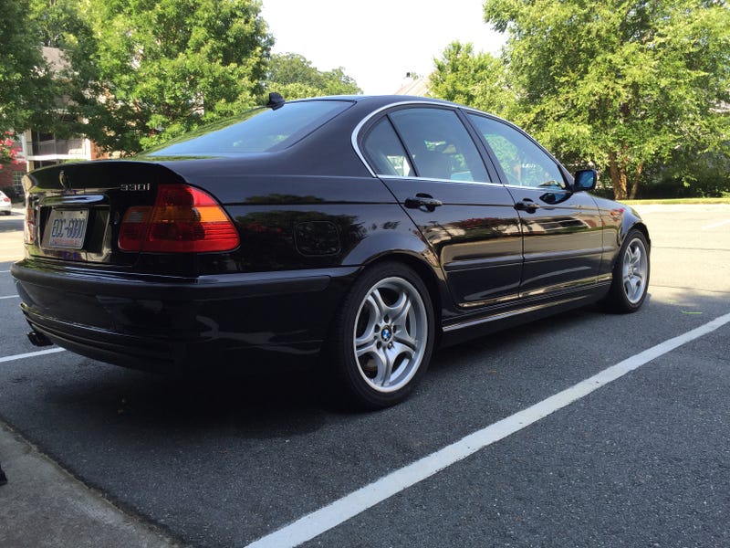 Illustration for article titled Everything wrong with my 240,000 mile BMW 330i.