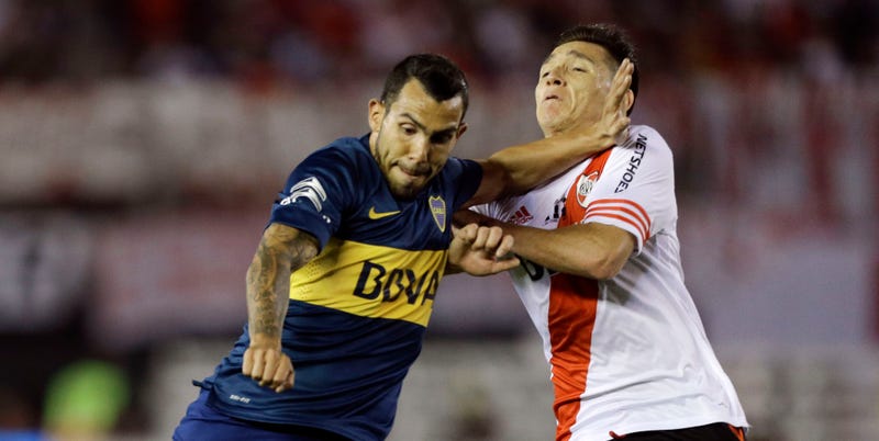 Illustration for article titled Boca Juniors And River Plate Combine For Five Red Cards, Nine Yellows, And One Brawl In A Friendly