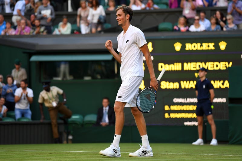 Daniil Medvedev Melts Down At Wimbledon, Tosses Money At ...