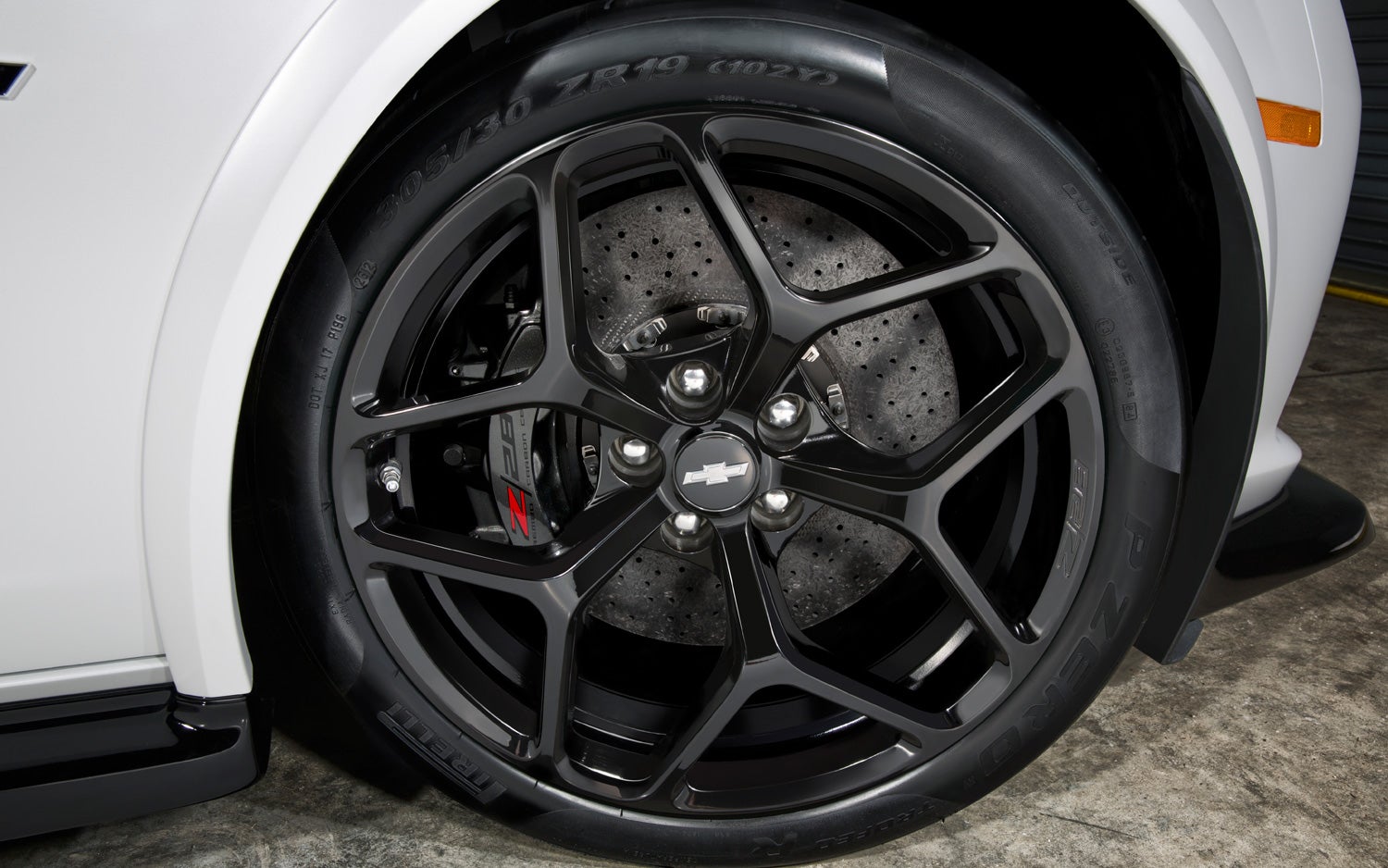Wheels similar to 2015 Z28?
