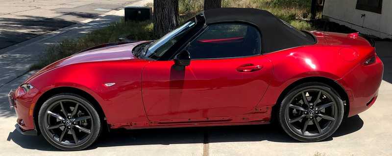 Illustration for article titled Crashing A Miata or: How To Take A Skirt Off A Tight Japanese Body