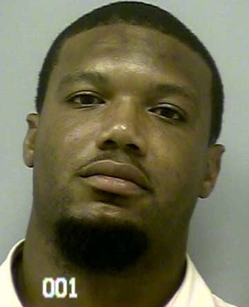 Illustration for article titled The NFL Had A Record Arrest-Free Streak Going Until Michael Turner's DUI